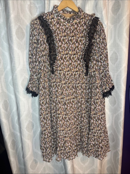 Sofie Schnoor Dresses & Skirts - Sofie Schnoor Mini Dress Tan Black Floral Size XL